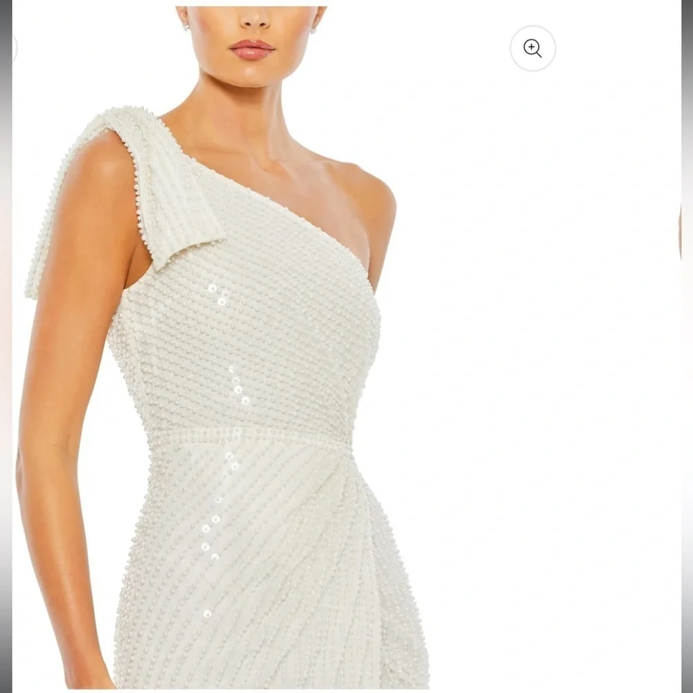 NWT | Mac Duggal 93735 White Pearl Soft Tie One Shoulder Gown Size 10